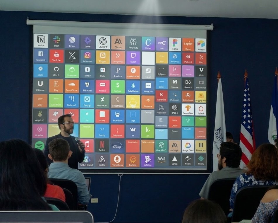 Ponente consultor marketing digital Albacete Alberto Martínez Cuartero